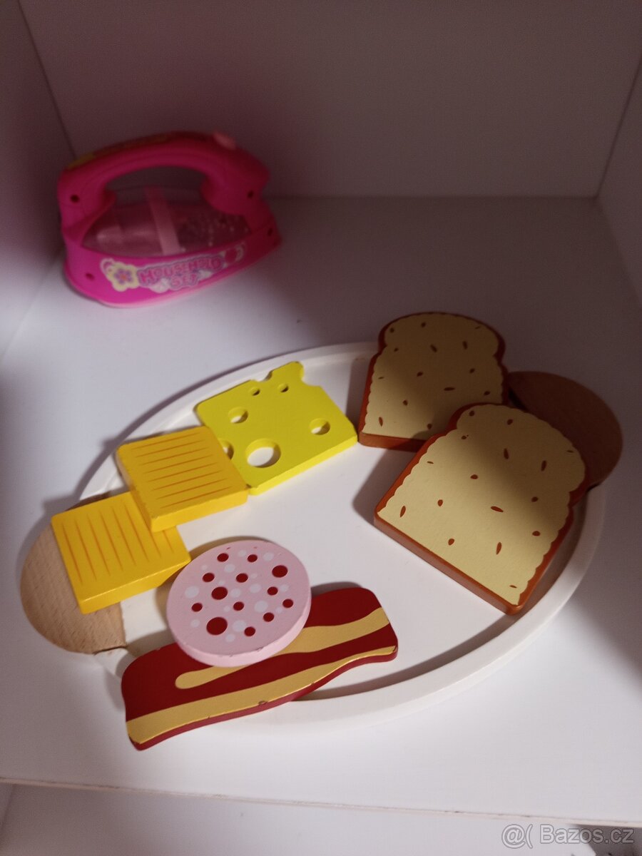 Dětská dřevěná kuchyňka - 2