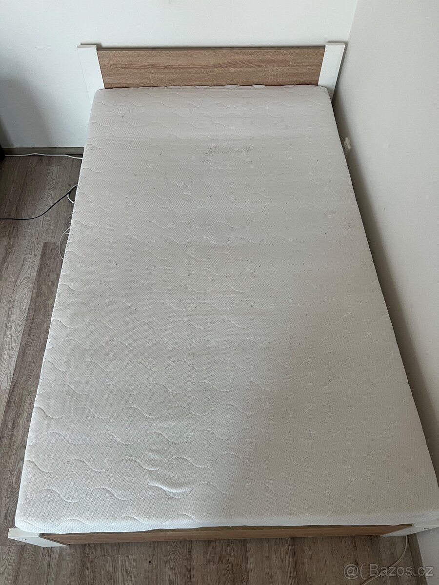 postel s matrací 120x200 - 2
