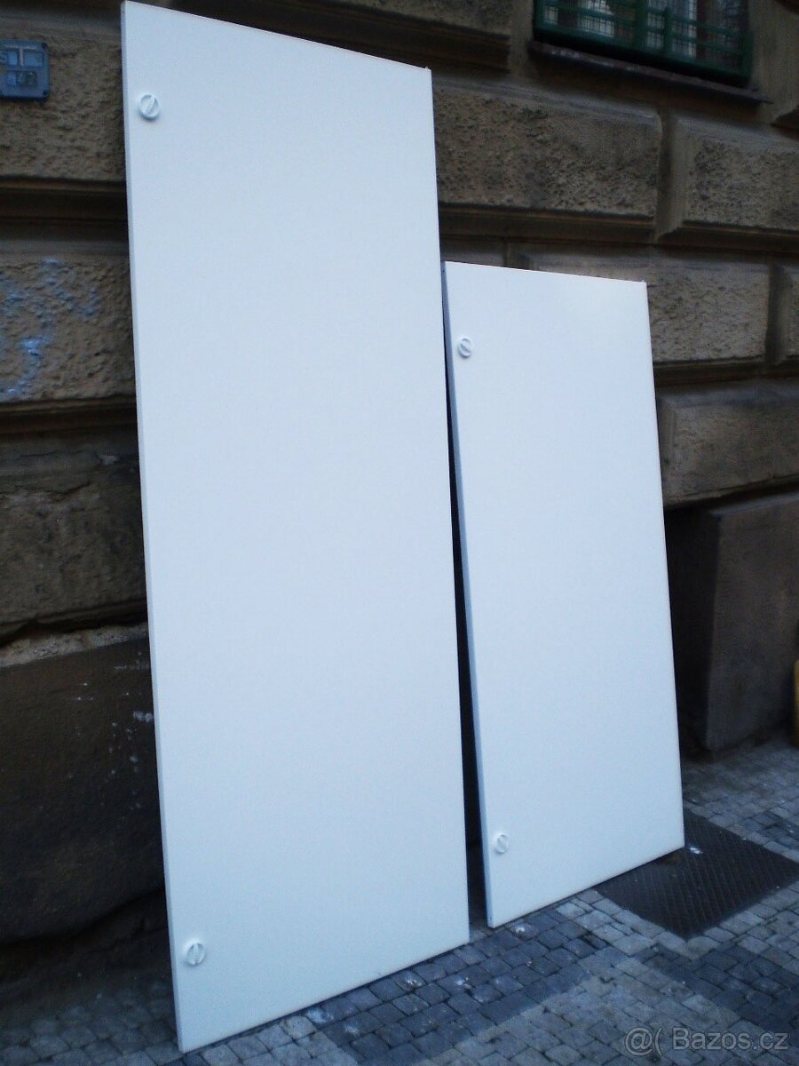 Velká dvířka k rozvodné skříni - 2