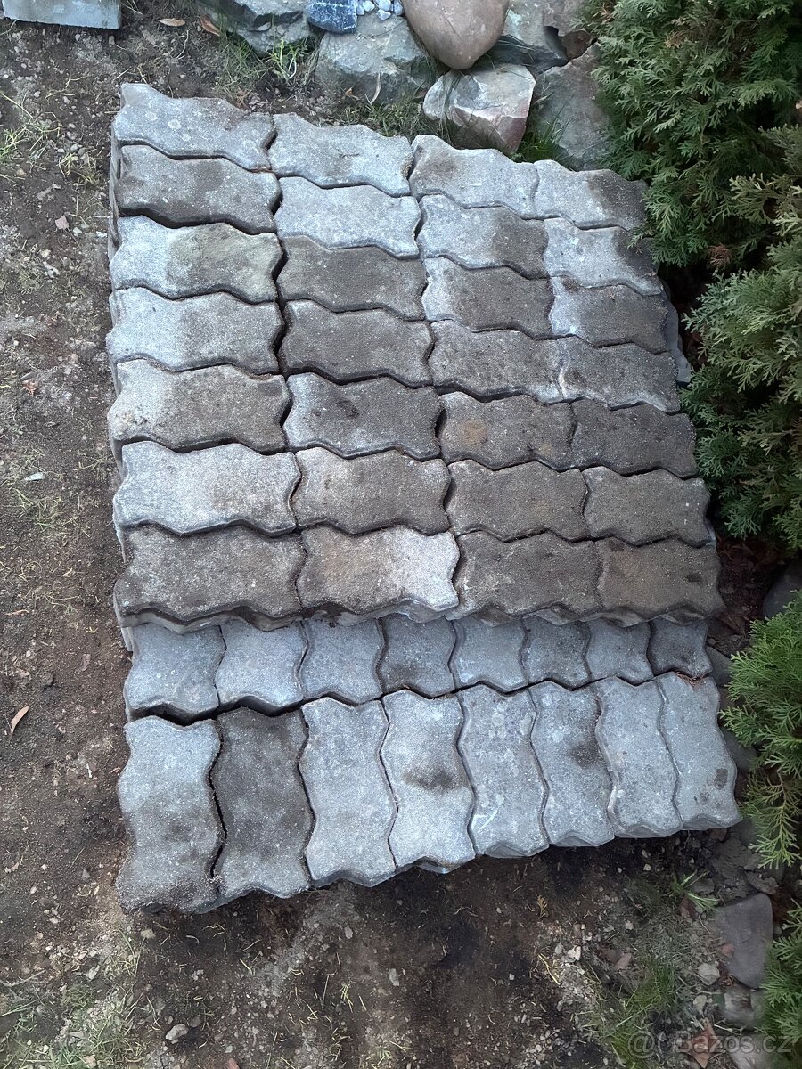 Zámková dlažba - 2