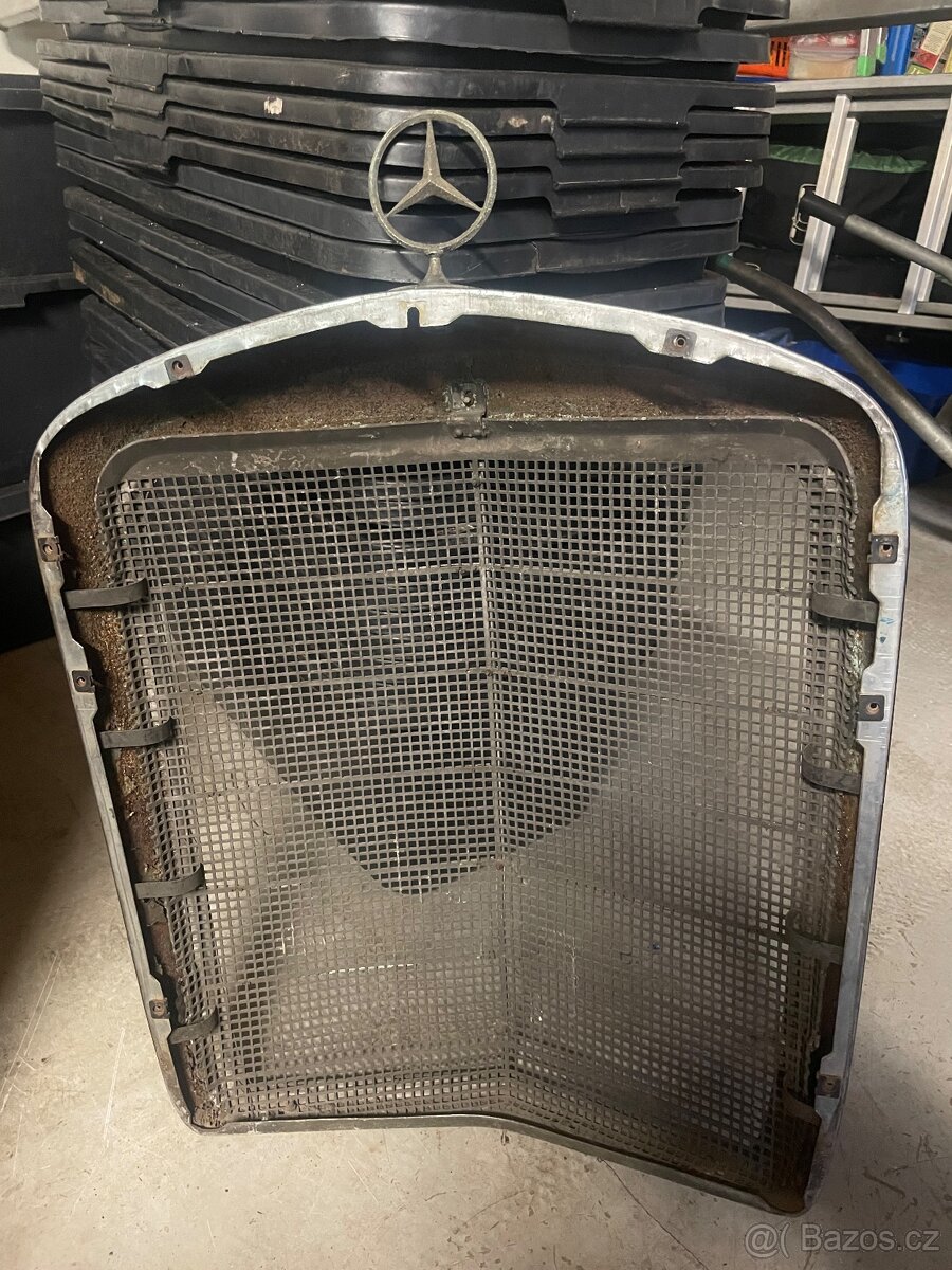 Prodám chromovou masku - 2