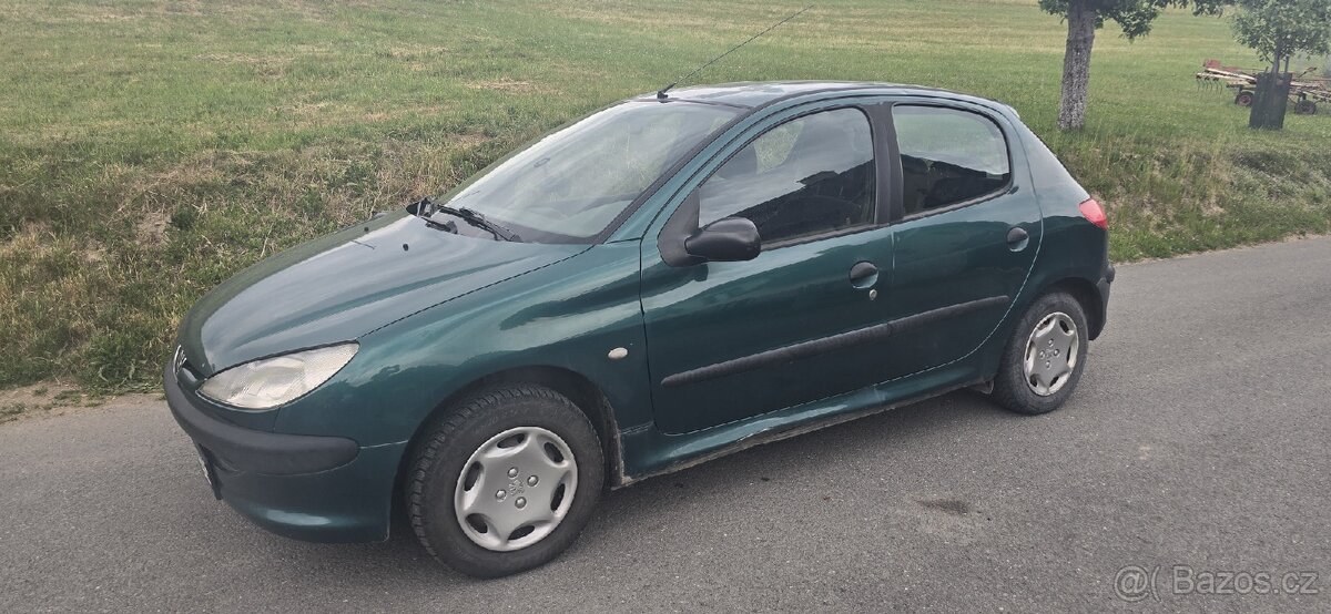 Peugeot 206 1.2. Benzin - 2