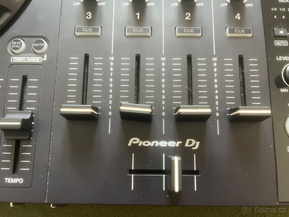 Pioneer DDJ flx6 - 2