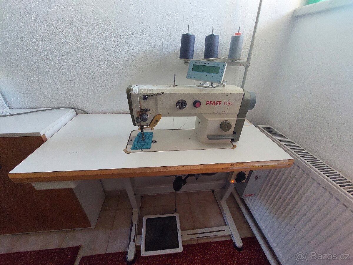 Průmyslový šicí stroj PFAFF 1181 s odstřihem - 2