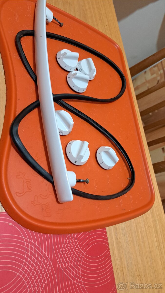 Tesneni do dveri trouby mora - 2