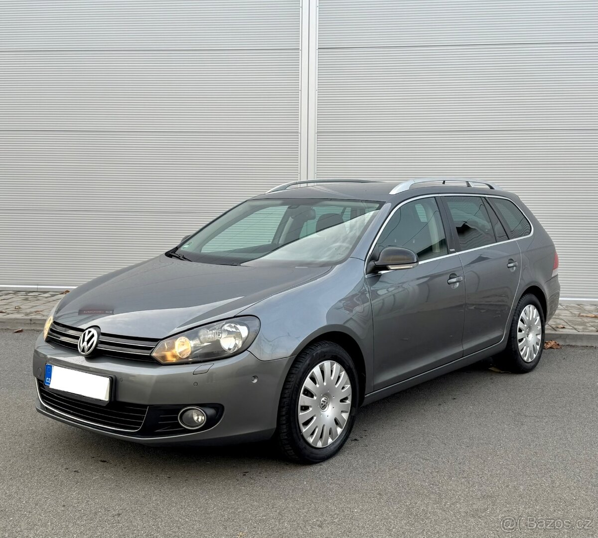 VW Golf VI 1.6TDI 77KW Style,Výhřevy,Senzory,Tažné,Digi AC - 2