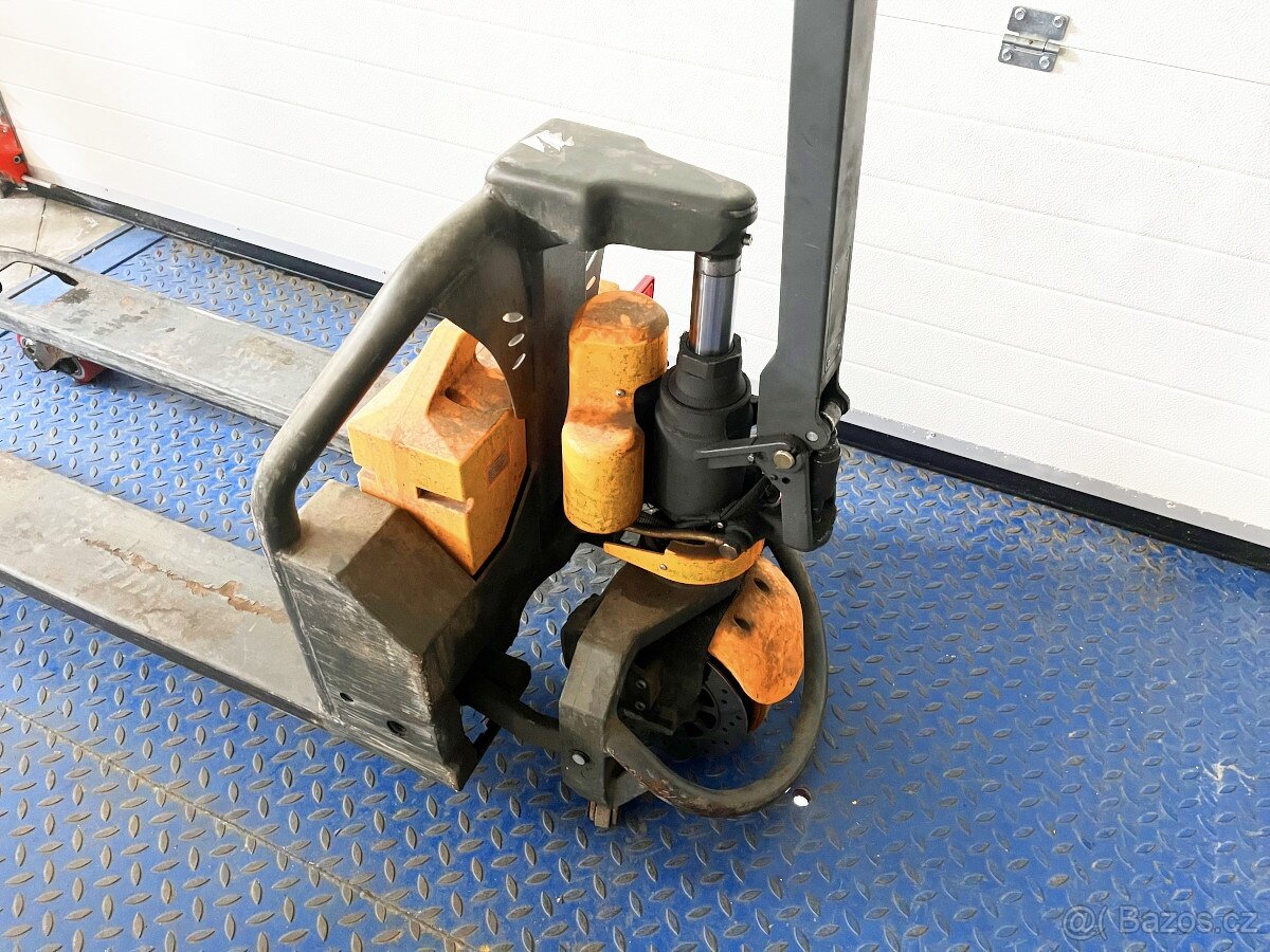 Použitý plně elektrický paletový vozík CBD12W-Li - 2