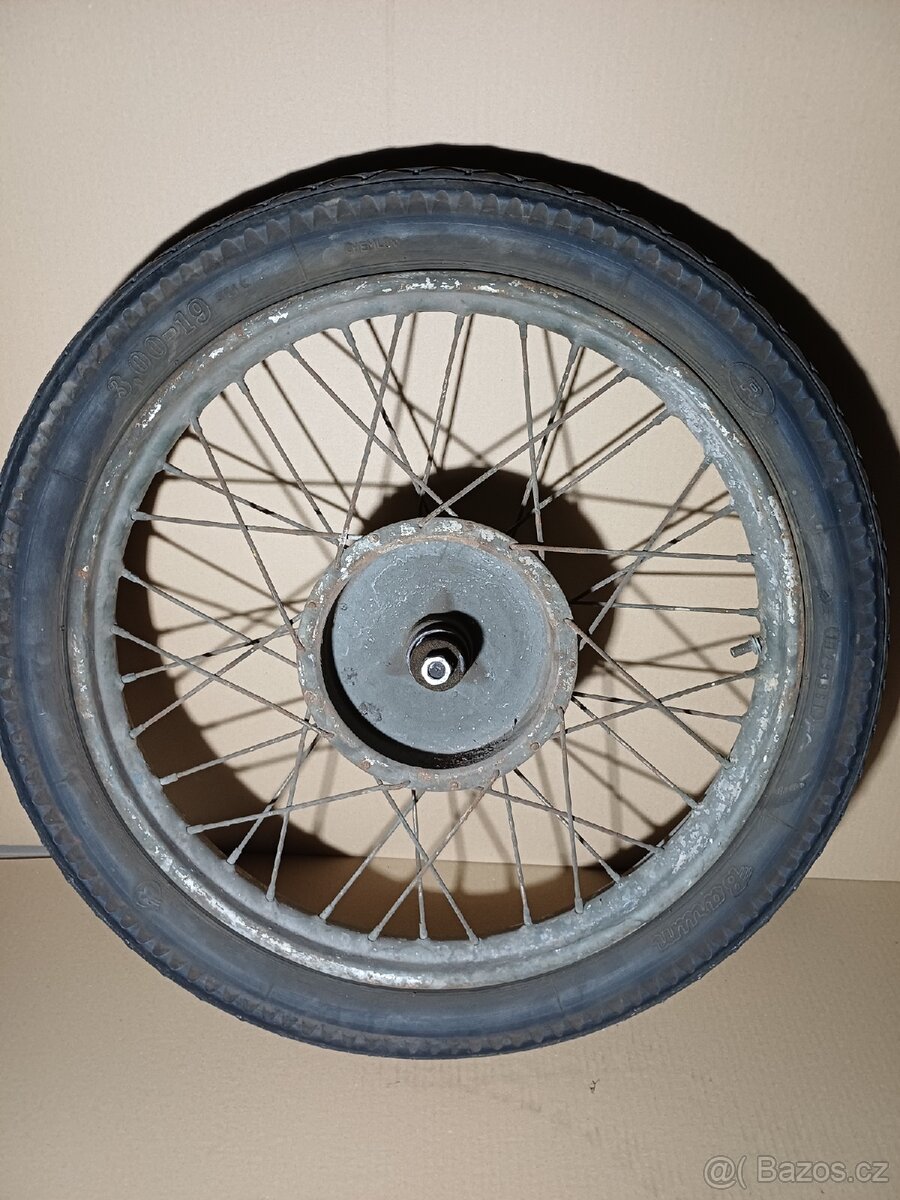 Prodám přední kolo na péráka - 2