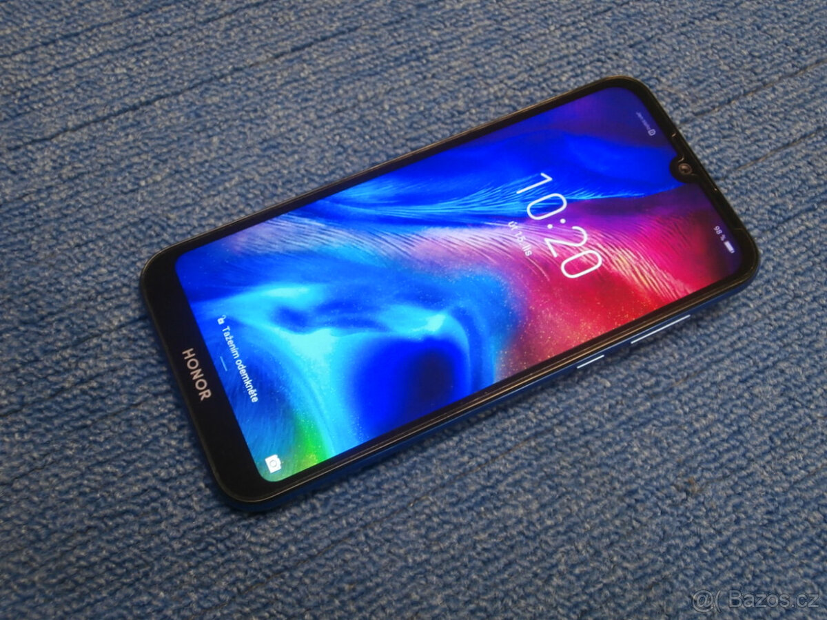 Malý HONOR 8S 2/32GB 13MP LTE 5,7" IPS - 2