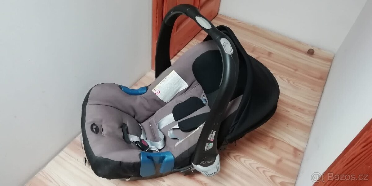 Dětská autosedačka. - 2