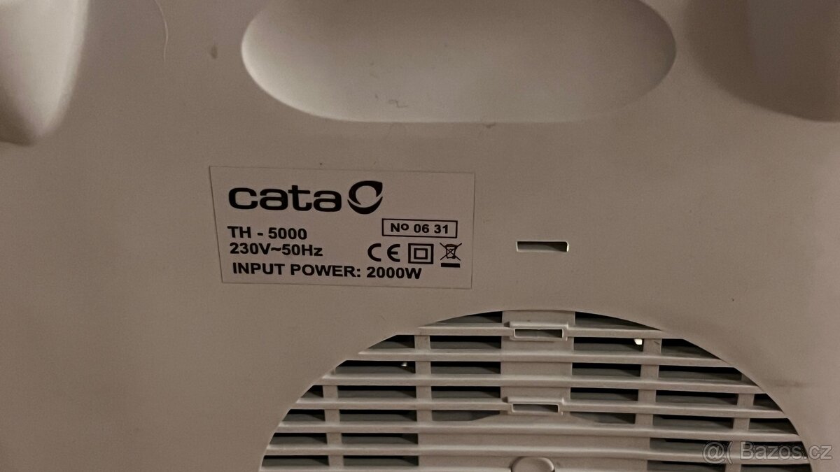 Teplovzdušný ventilátor ohřívač s termostatem - 2