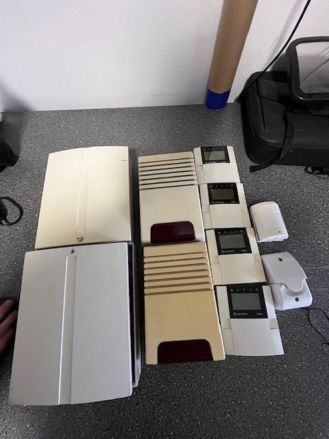 Zabezpečovací stanice - 2