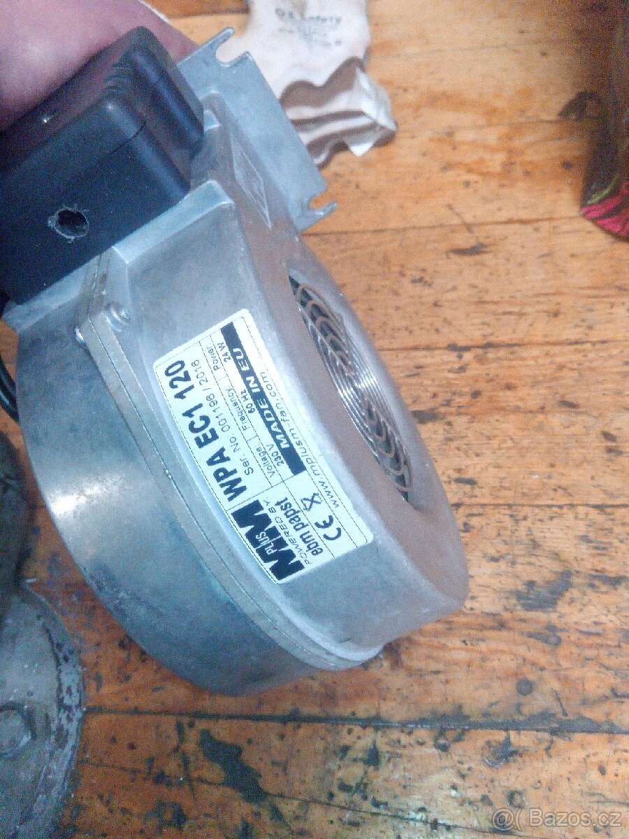 Ventilátor Benekov WPA EC1 120 R1G120-AE91-10 opravy prodej - 2