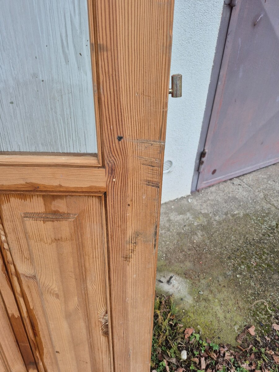 Dřevěné dveře - 2