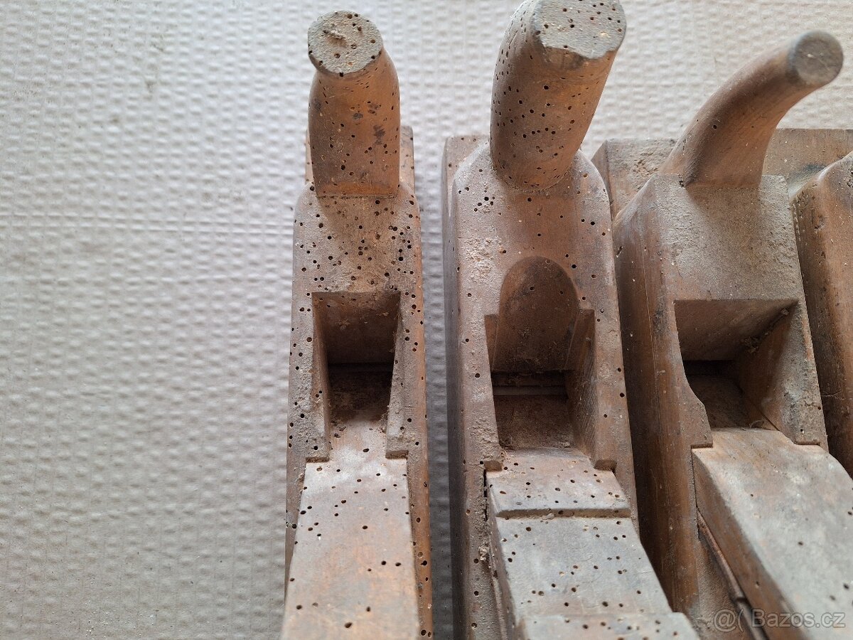 Staré truhlářské hoblíky 1 - 2