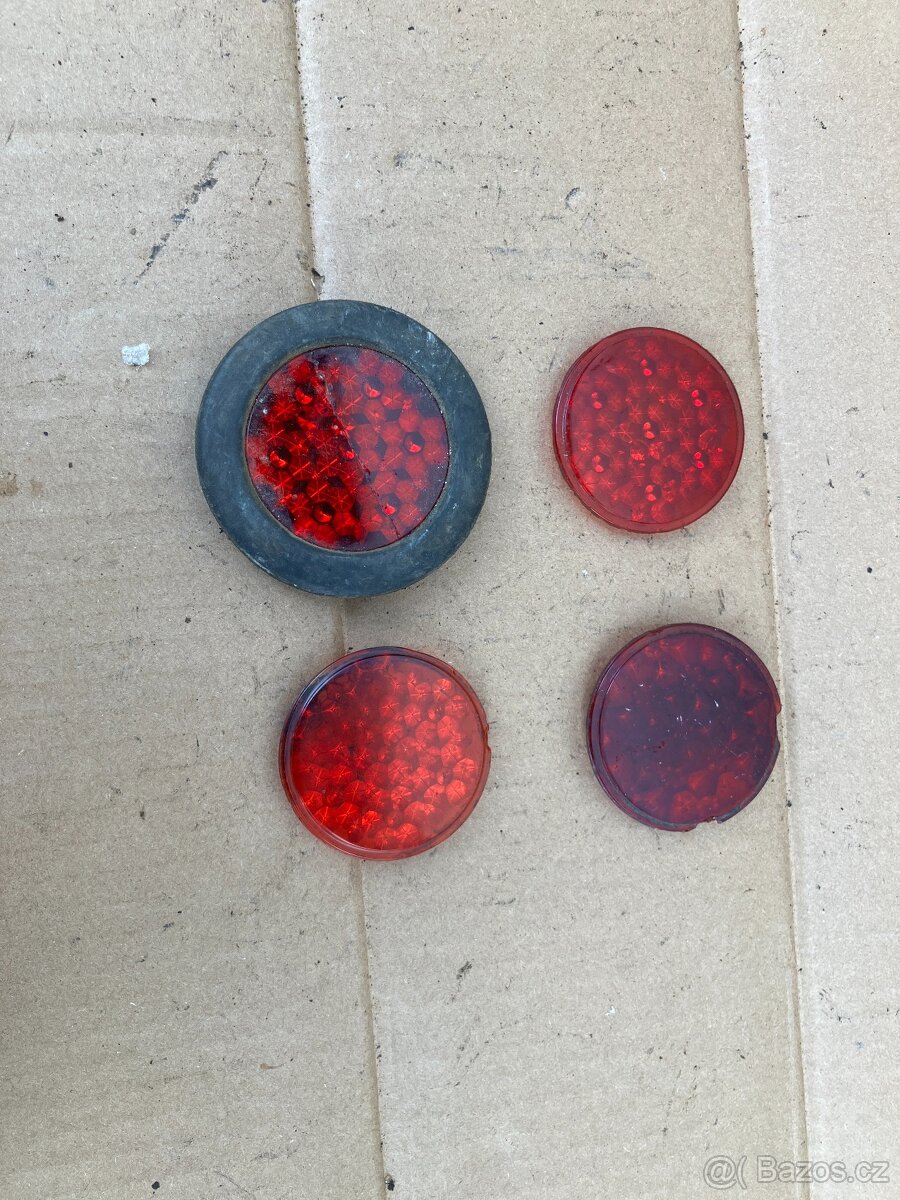 jawa pérák odrazky - 2