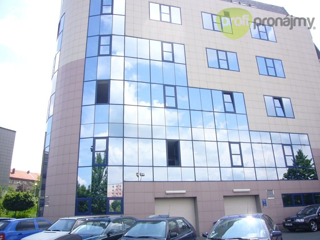 Pronájem kanceláře 84 m² - 2