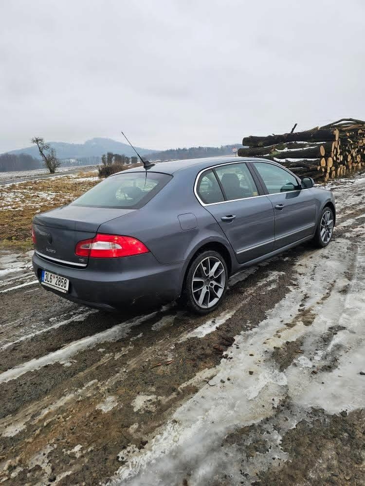 Superb 2 1.8 dsg - 2