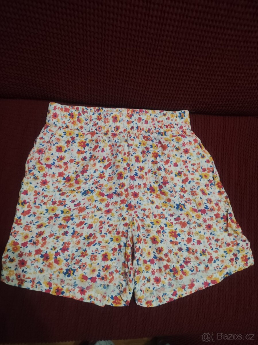 Lehké květované kraťasy - 2