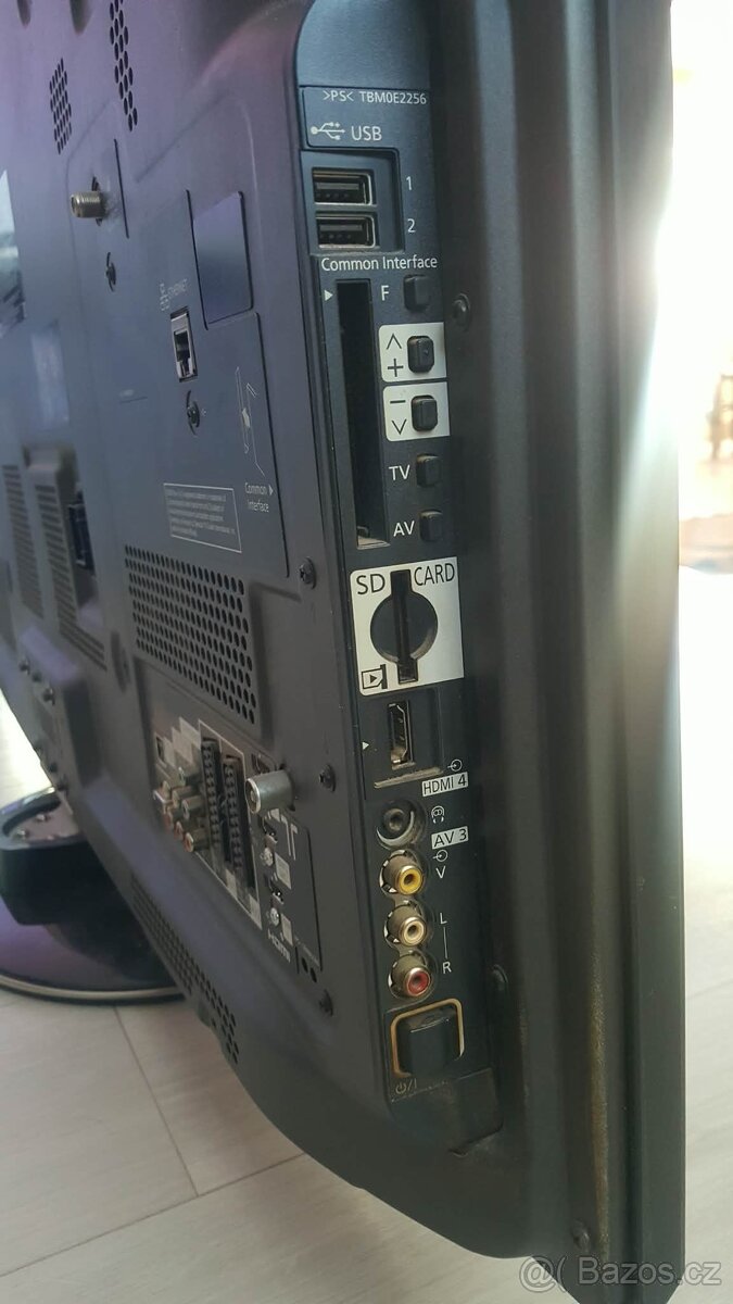 Plazmová televize Panasonic 107cm - 2