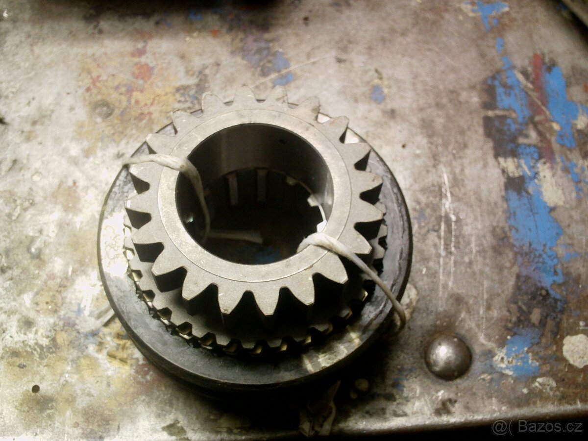 Synchronizační spojka. - 2