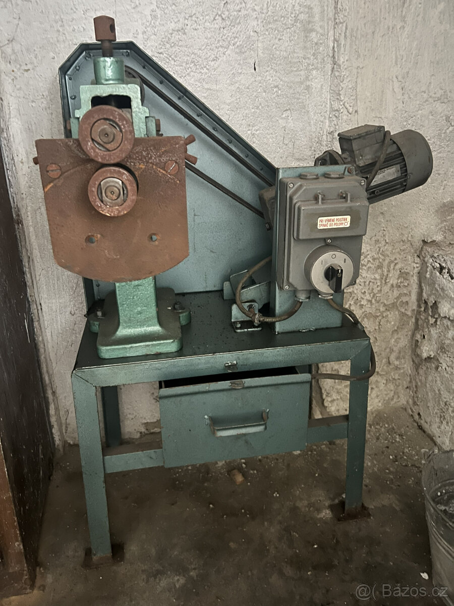 vybavení klempířské dílny - 2