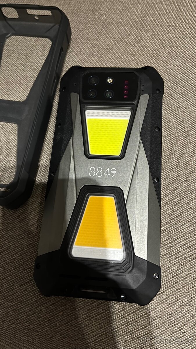 Unihertz tank 8849 shark - 2