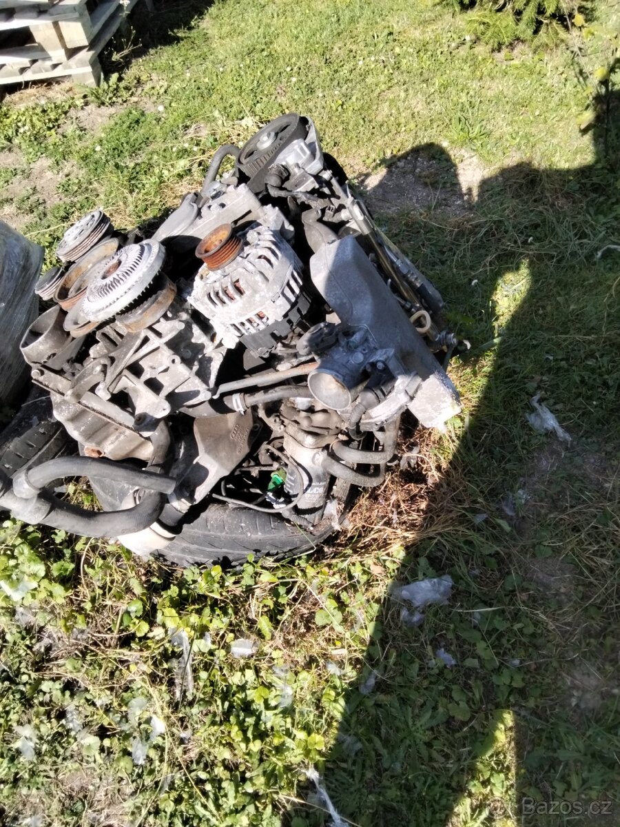 Motor 1.8t 110kw z VW Passat - 2