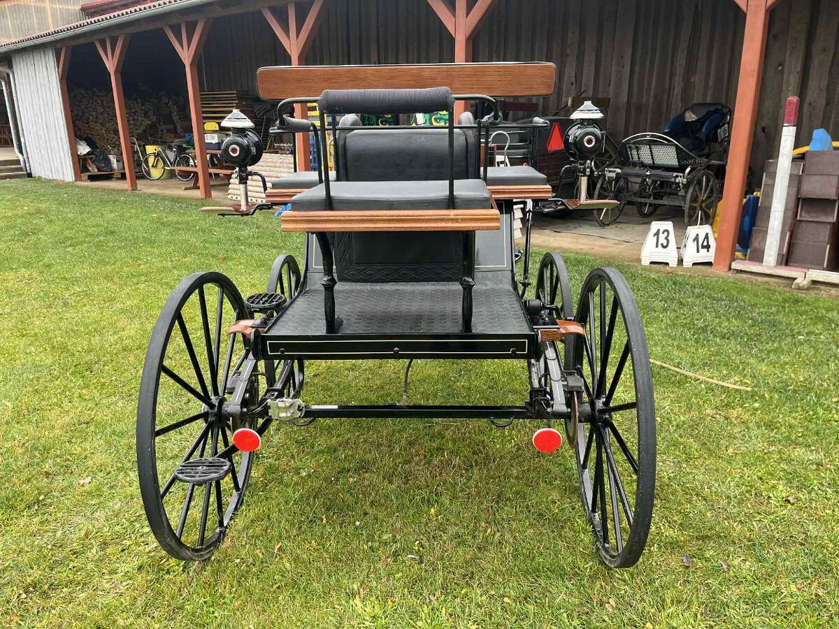 Prodám drezurní kočár Aron - 2