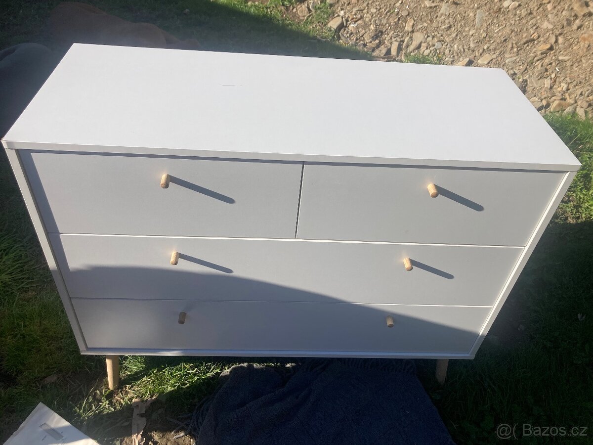 Komoda, skříň , suplikova skříň - 2