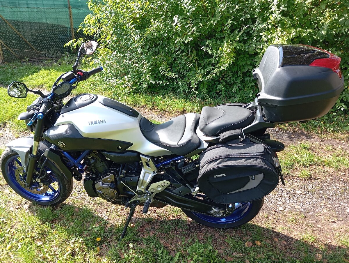 Yamaha MT-07 Race Blue series - 2