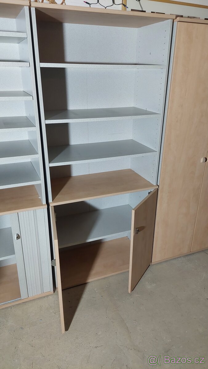 Kancelářský nábytek - 2