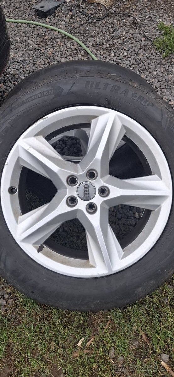 Originální zimní sada Audi Q7 8x19 ET28, 255/55 R19 - 2