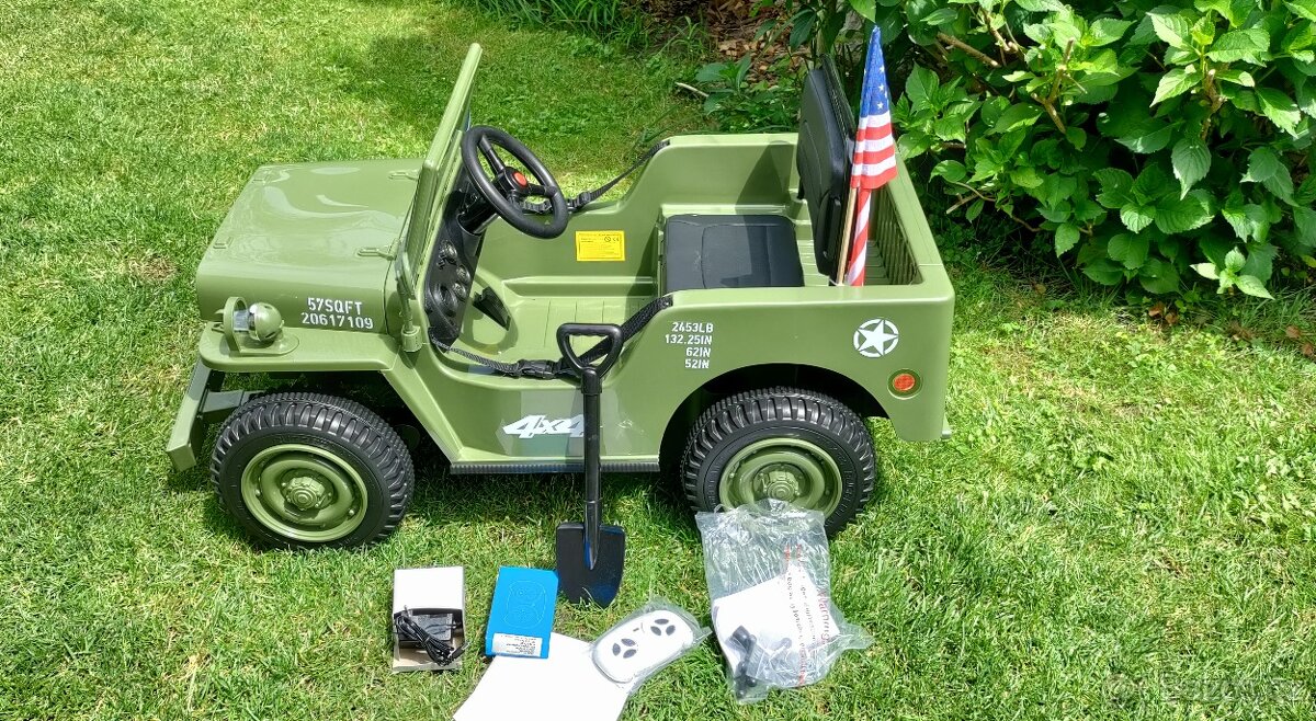 Jeep Willys s 2,4G, 4x4, 1 místný, grean army 112W - 2