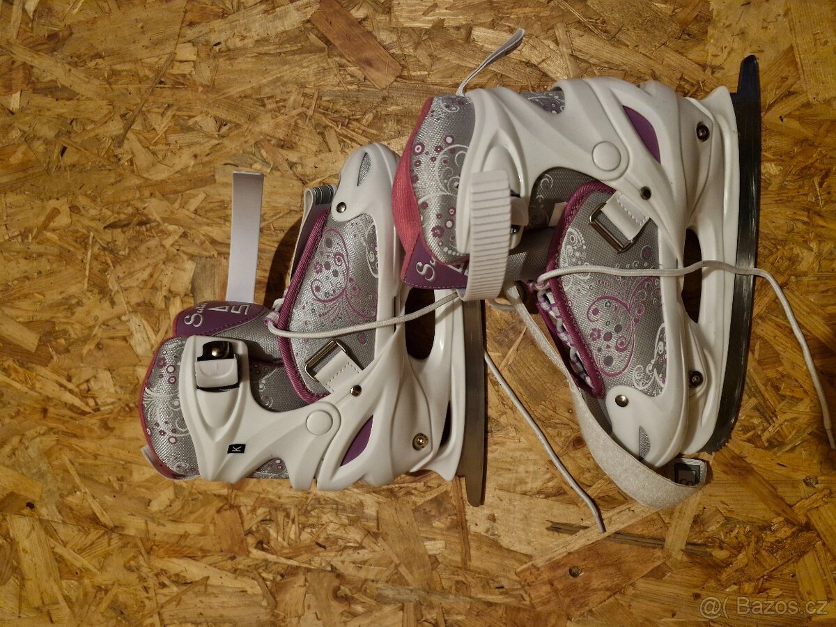 Zimni dívčí brusle stavitelne vel.34-37 - 2