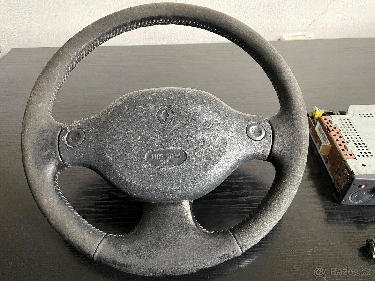 Díly Renault Clio II (cena za vše) - 2