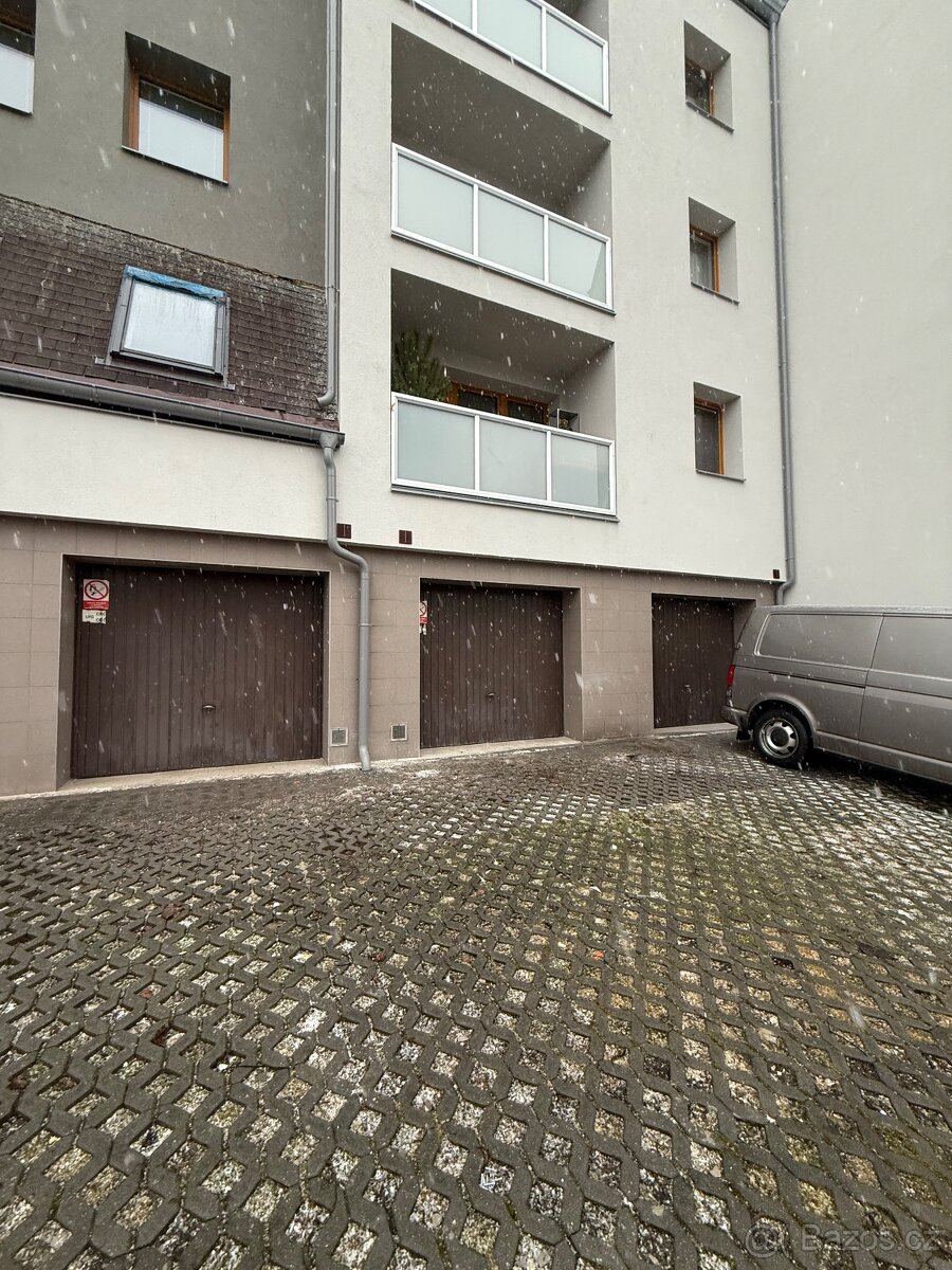 Pronájem garáže - 2