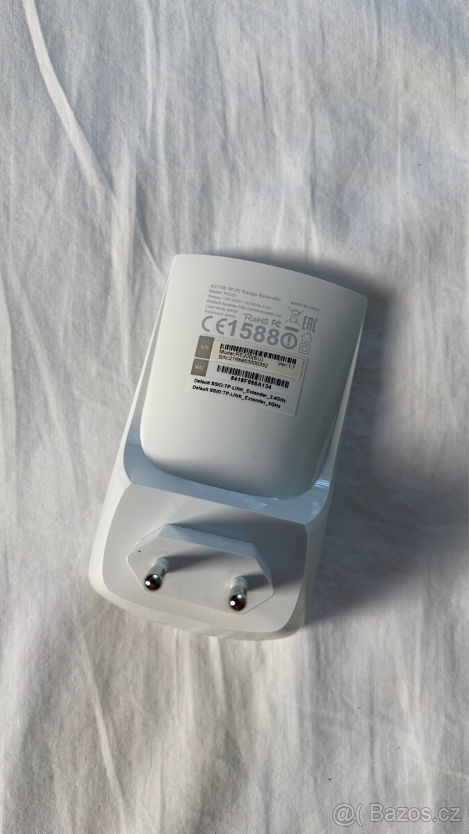 TP-LINK AC750 Wi-Fi Range Extender - 2