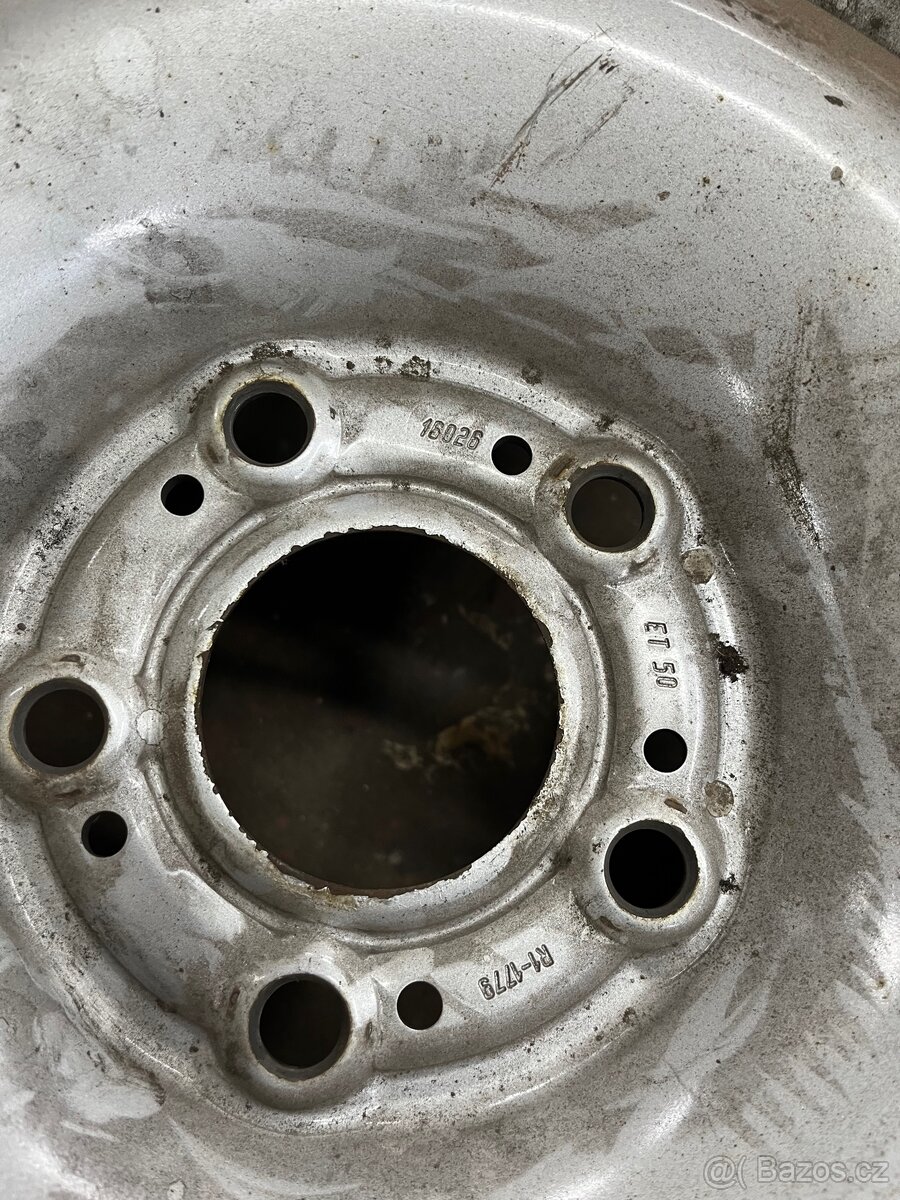 Sada plechových kol r16 Dacia Duster - 2