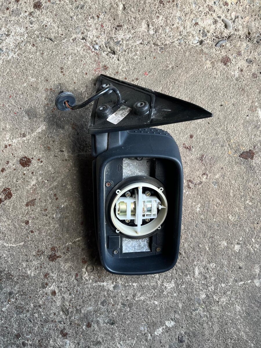 Bmw e36 pravé zrcátko coupe - cabrio - 2