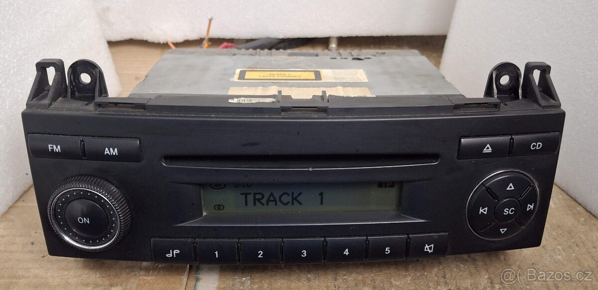 Autorádio RCD2001 na CD do MB Sprinter W906, - 2