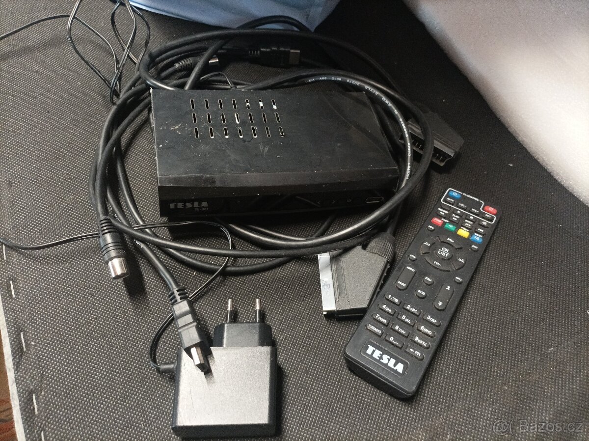 Věšák nástěnný - 2