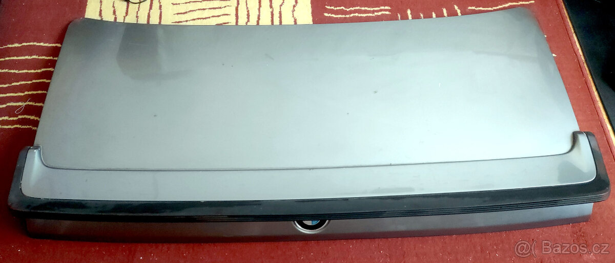 Spoiler a víko kufru BMW E24 635CSi - 2