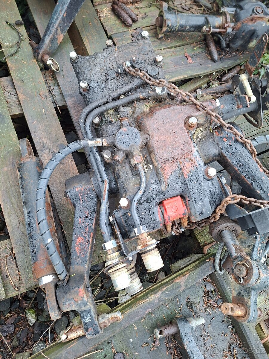 Zetor 6320 díly - 2