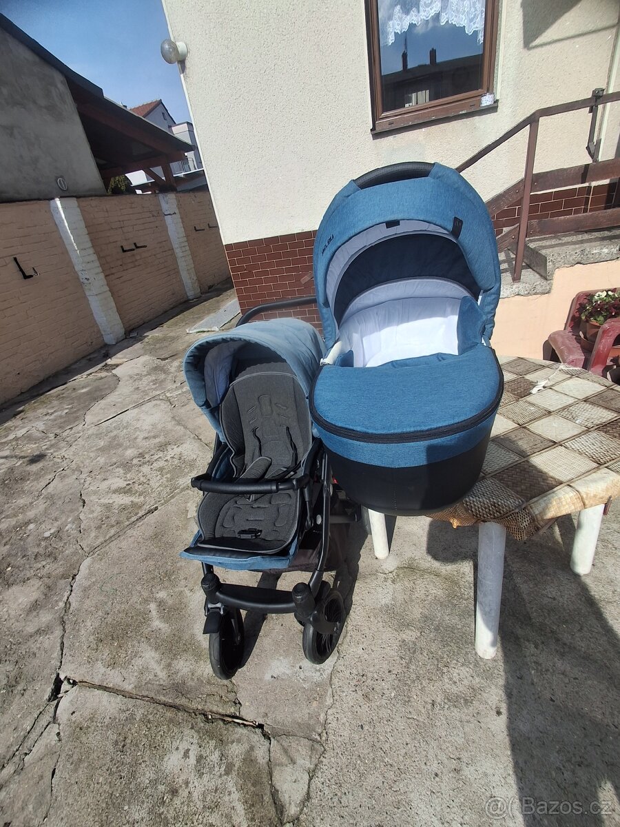 Prodej kočárku - 2