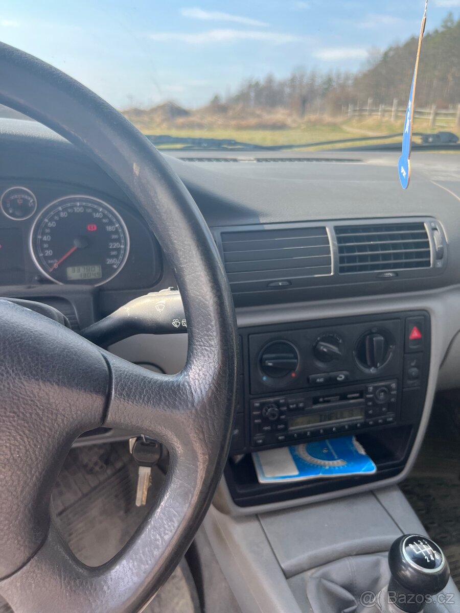 Volkswagen passat - 2