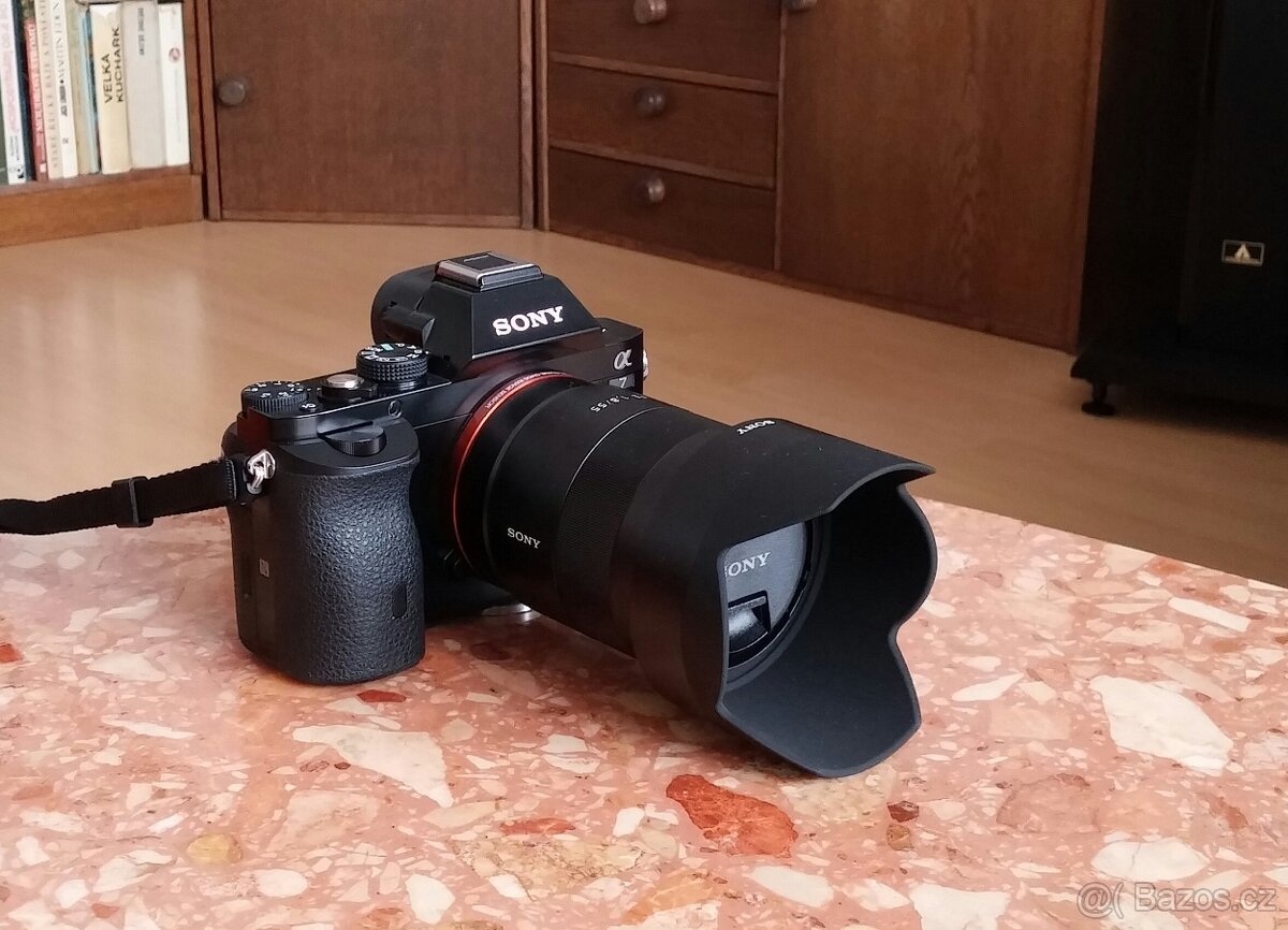 Sony Alpha 7 tělo a Zeiss 1,8/55mm - 2