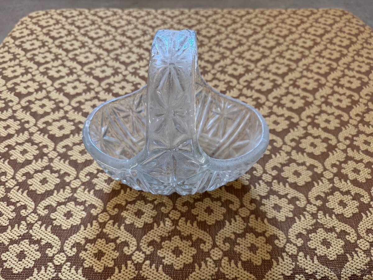 Skleněná vázička - 2