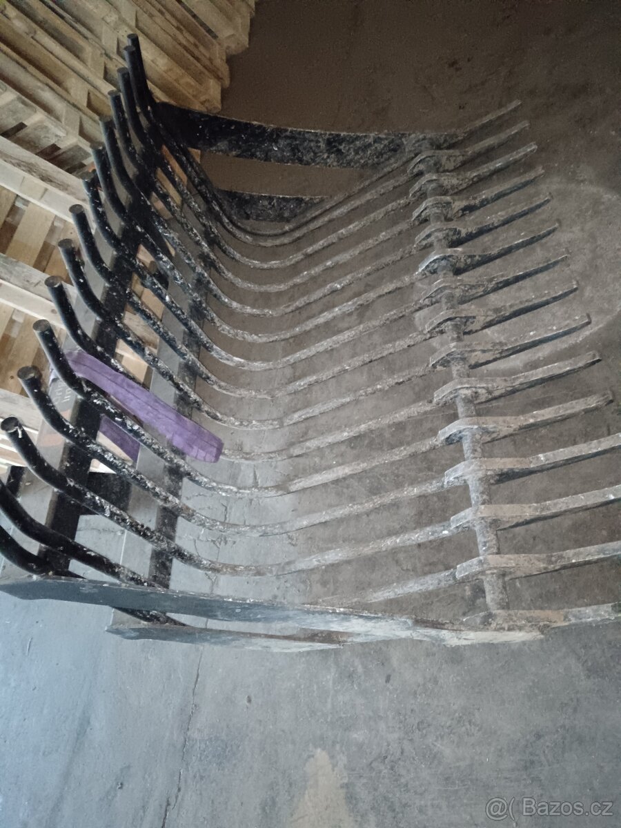 KAMENNÁ VIDLICE 150 na čelní nakladač - 2