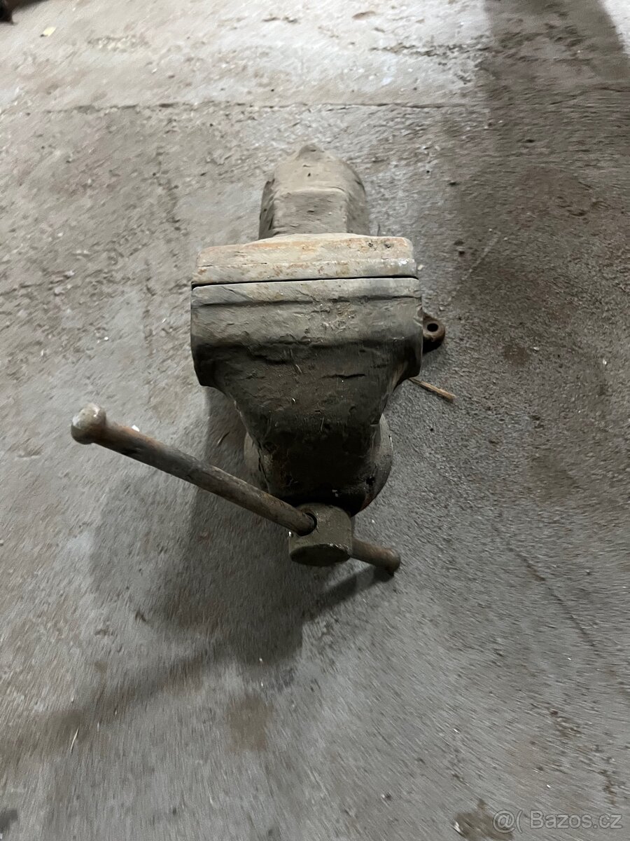 Svěrák značky York - 2